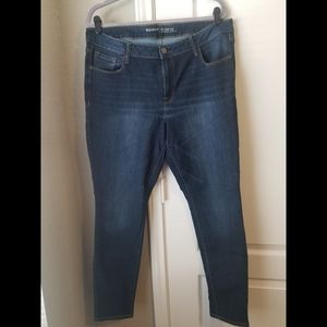 Old Navy Size 18 Rockstar Mid Rise Jeans